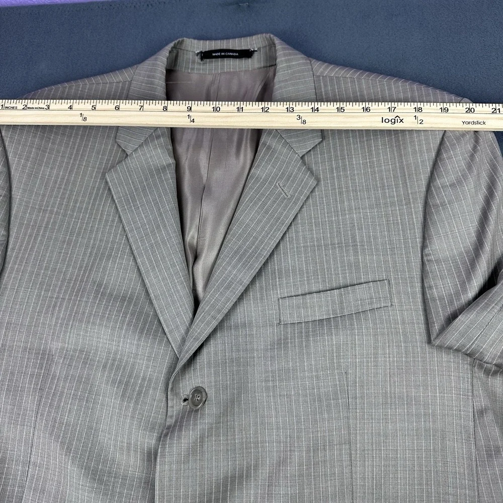 Calvin Klein Taupe Pinstripe Wool Blazer 48R Made Canada Sport Coat Jacket